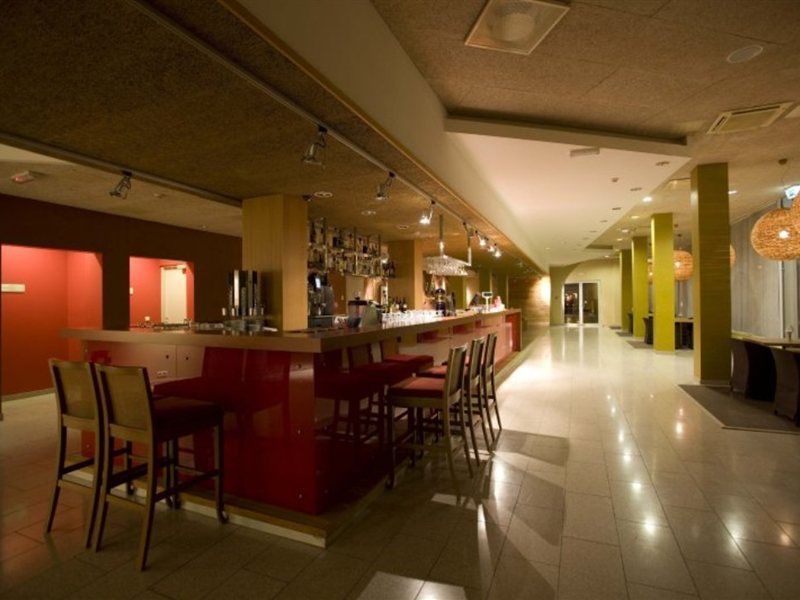 乔治奥特斯温泉酒店 库雷萨雷 外观 照片